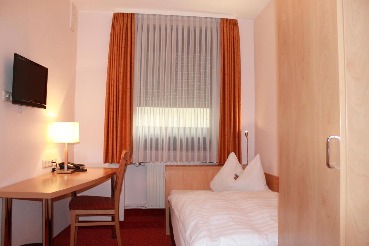 Hotel Huebler Frankfurt am Main Exterior photo
