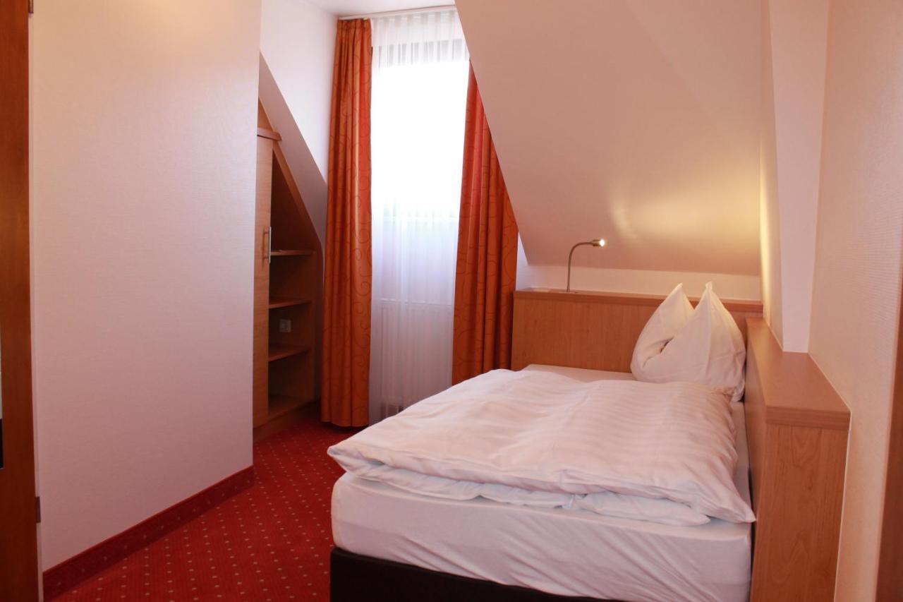 Hotel Huebler Frankfurt am Main Exterior photo