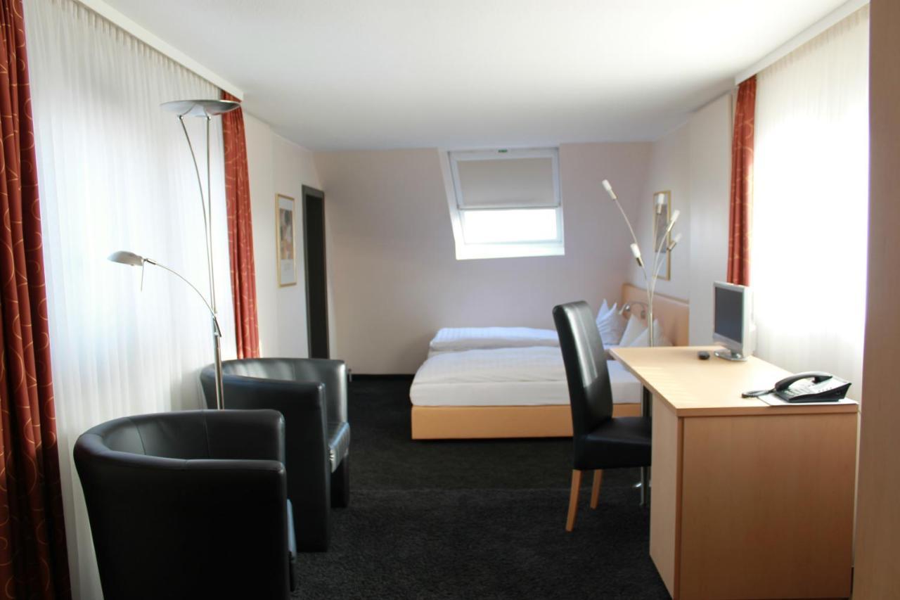 Hotel Huebler Frankfurt am Main Exterior photo